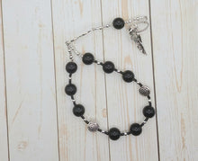 Morrigan Pocket Prayer Beads in Onyx with Raven Skull: Irish Celtic Goddess of War, Death and Sovereignty