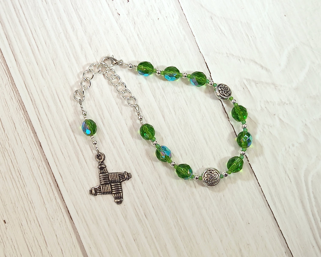 Brigid Prayer Bead Bracelet in Green:  Irish Celtic Goddess of Poetry, Crafts, Healing