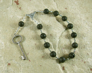 Hekate (Hecate) Pocket Prayer Beads in Black Lava: Greek Goddess of Magic and Witchcraft - Hearthfire Handworks 